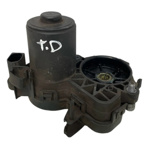 Motor Pinça Traseira Direito C180/200/250 2015/2019