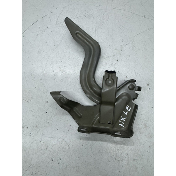 Dobradiça Braço Capo Esquerdo Nissan Kicks