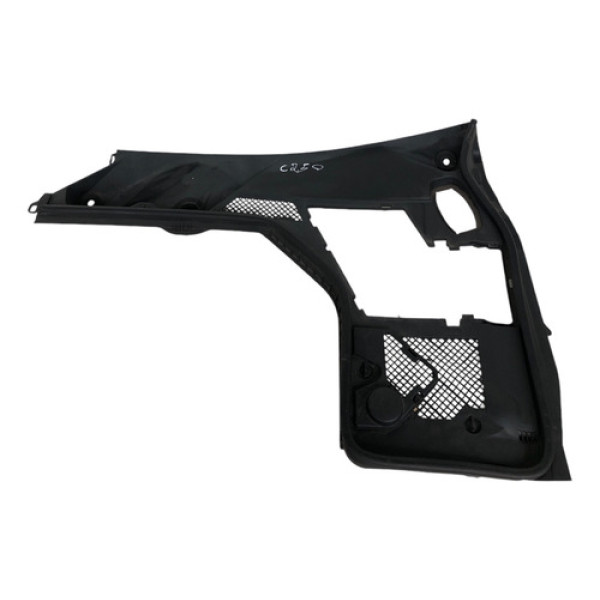 Acabamento Da Churrasqueira Lado Esquerdo Mercedes C180 C250