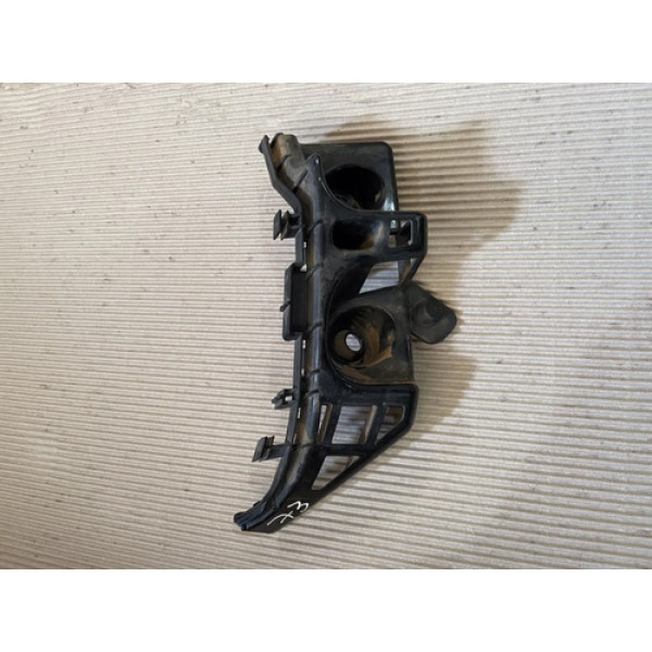 Guia Parachoque Traseiro Esquerdo Mercedes Gla