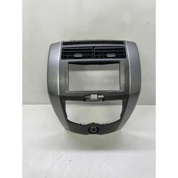 Moldura Central Som Com Difusor Nissan Livina