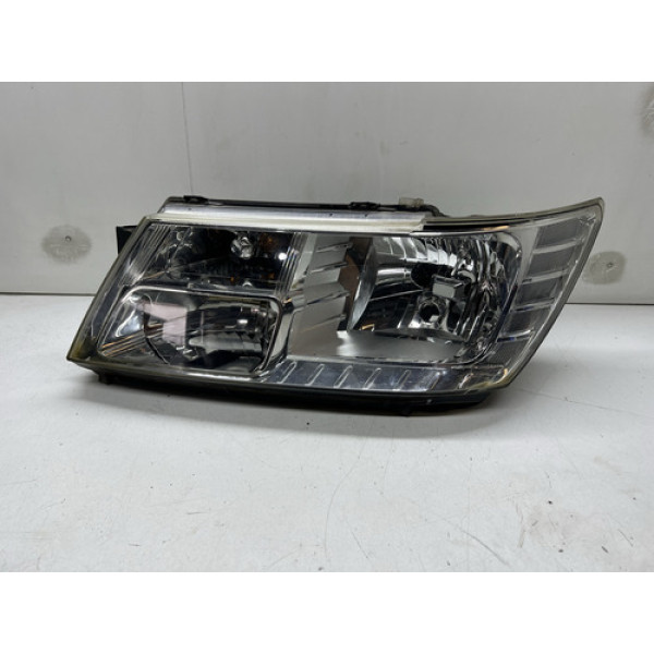 Farol Esquerdo Dodge Journey Fiat Freemont Esquerdo