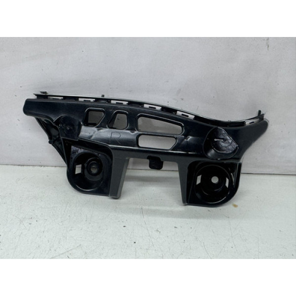 Guia Direito Parachoque Traseiro Mercedes Cla Ate 2018