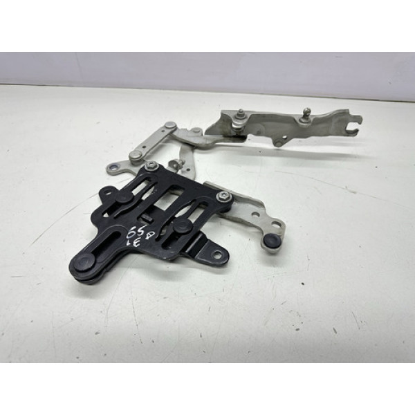 Braço Capô Lado Direito Bmw 550i