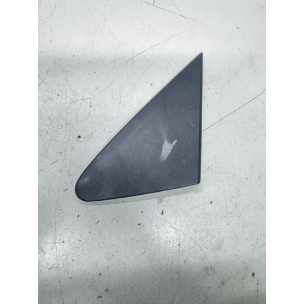 Acabamento Paralama Esquerdo Nissan Livina