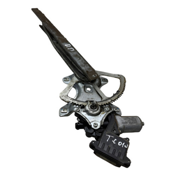 Máquina De Vidro Dianteira Direita Com Motor Toyota Corolla 