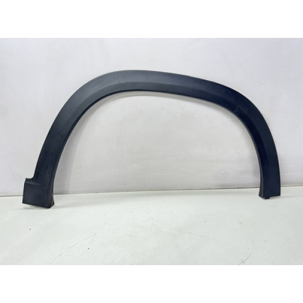 Moldura Aplique Paralama Direito Chevrolet Tracker 2021/22