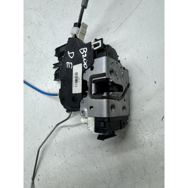 Fechadura Dianteira Esquerda B200 2013 A 2016 A1667200135