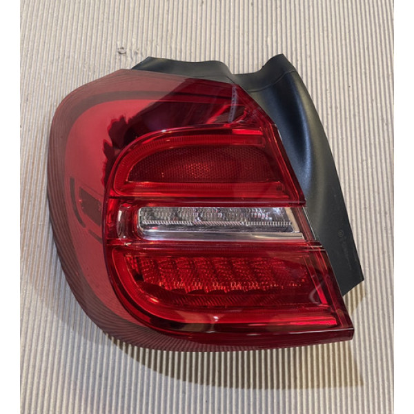 Lanterna Traseira Esquerda Mercedes Gla Esquerdo/motorista
