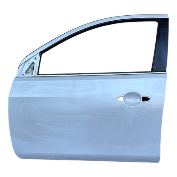 Porta Dianteira Esquerda Nissan Versa Até 2021 Dianteira Esquerda Branco