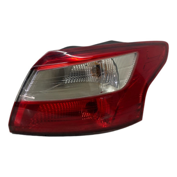 Lanterna Traseira Direita Ford Focus Sedan 2014/2015 Direito/passageiro