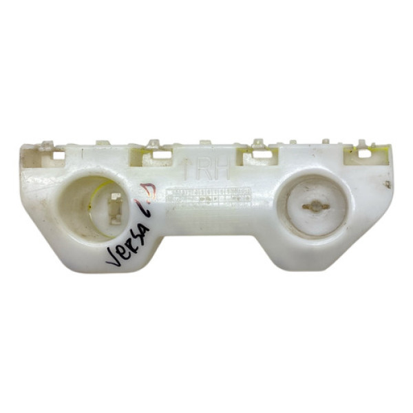 Guia Do Pára-choque Lado Direito Nissan Versa Até 2021