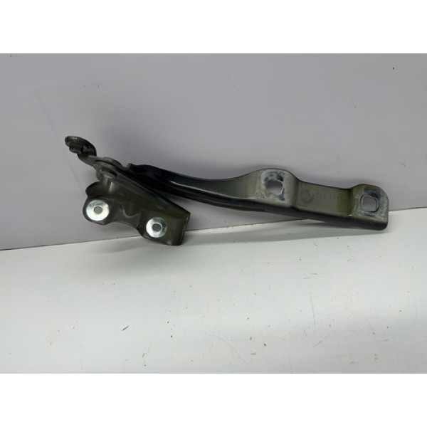 Braço Capô Lado Direito Tracker 2014 Até 2017  95421581