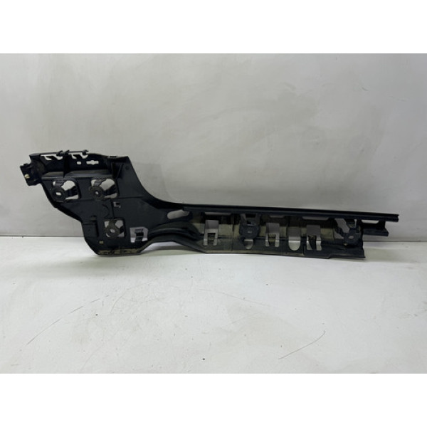 Guia Direita Parachoque Bmw 320i G20 2020