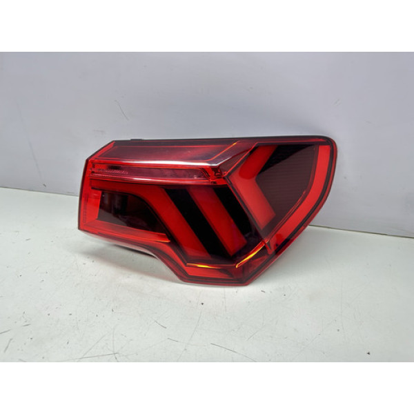 Lanterna Traseira Direita Audi Q3 2020 Diante 83a945092 Direito/passageiro Vermelho