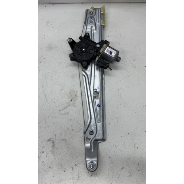 Máquina De Vidro Com Motor Traseira Direita Chevrolet Tracke
