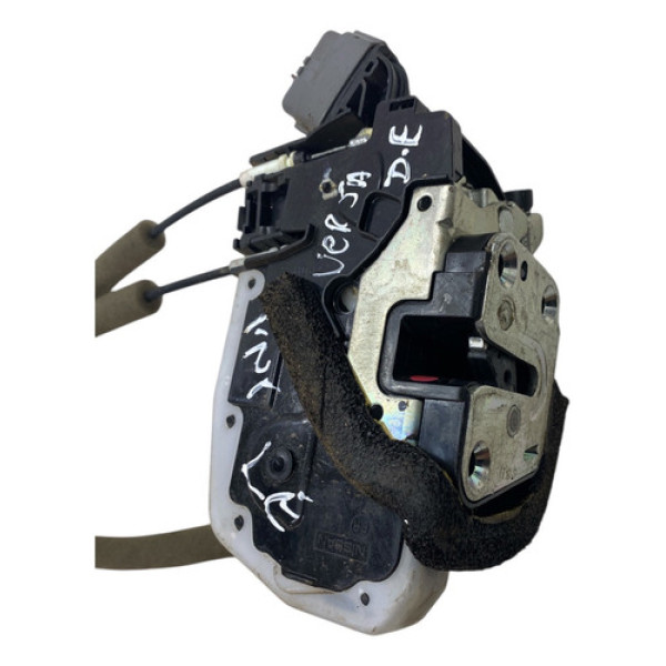 Fechadura Dianteira Esquerda Nissan Versa Até 21