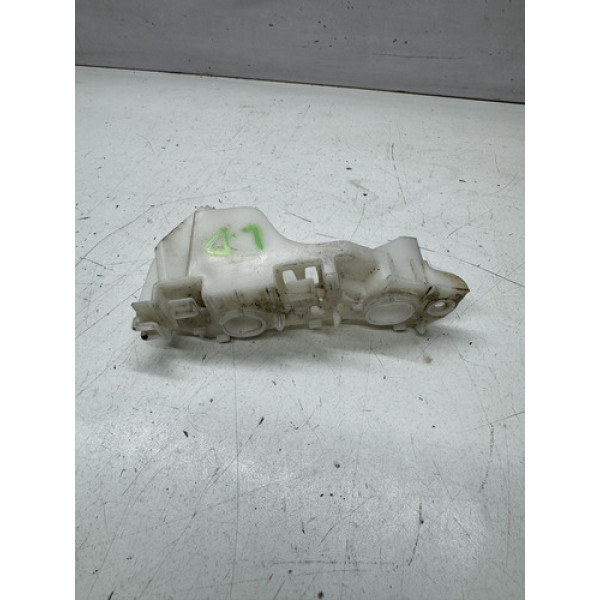 Guia Parachoque Direito Volkswagen Polo Virtus