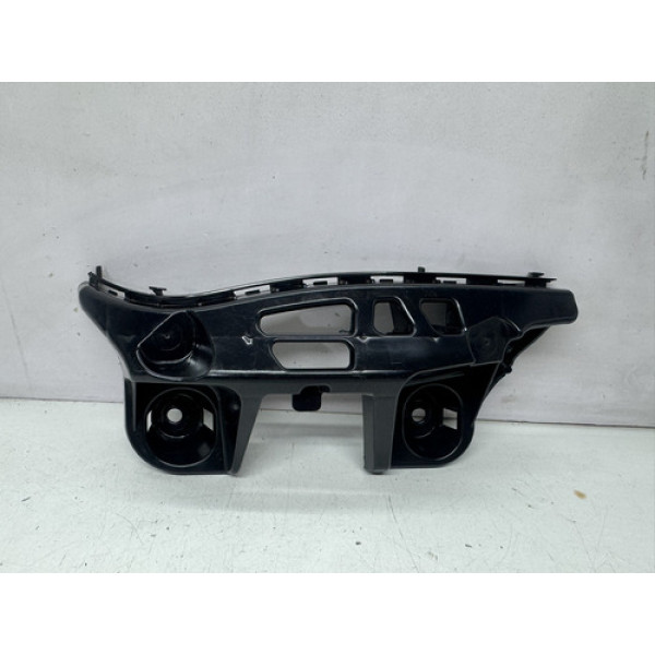 Guia Esquerdo Parachoque Traseiro Mercedes Cla Ate 2018