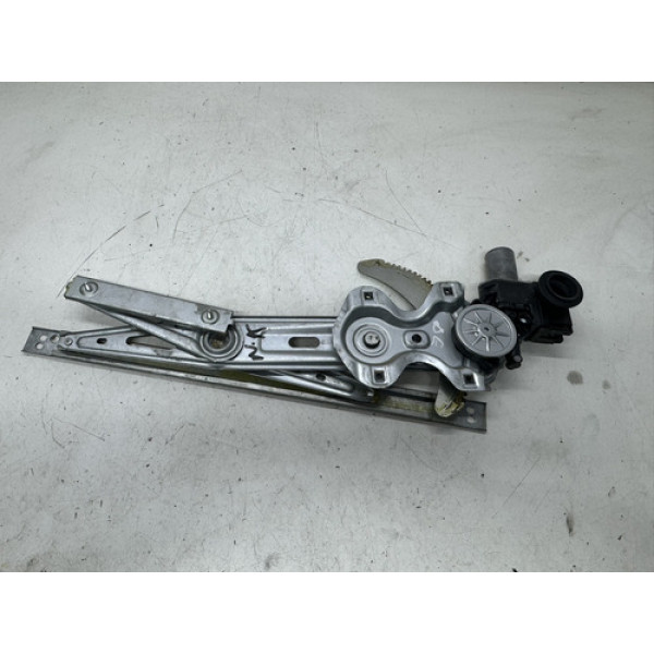 Máquina Vidro Dianteira Esquerda Nissan Kicks