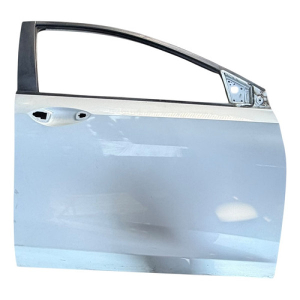 Porta Dianteira Direita Chevrolet Ônix 2020 Diante  Dianteira Direito