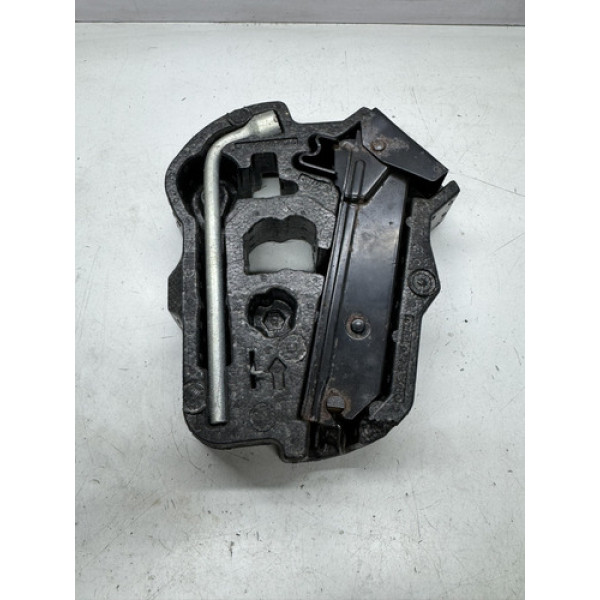 Kit Macaco Chave De Roda Volkswagen Polo Virtus