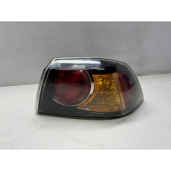 Lanterna Traseira Direita Mitsubishi Lancer Direito