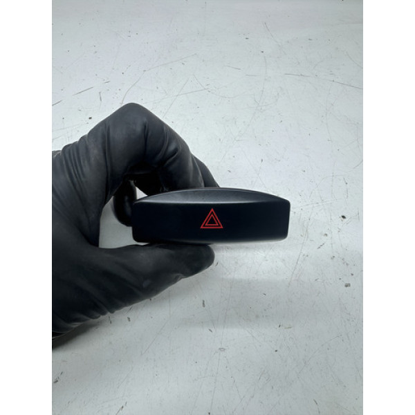 Botão Pisca Alerta Nissan Livina