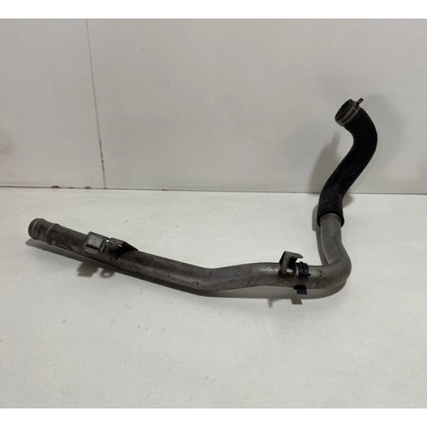 Cano De Agua Mercedes Cla Gla A 200 B 200 A2702032902