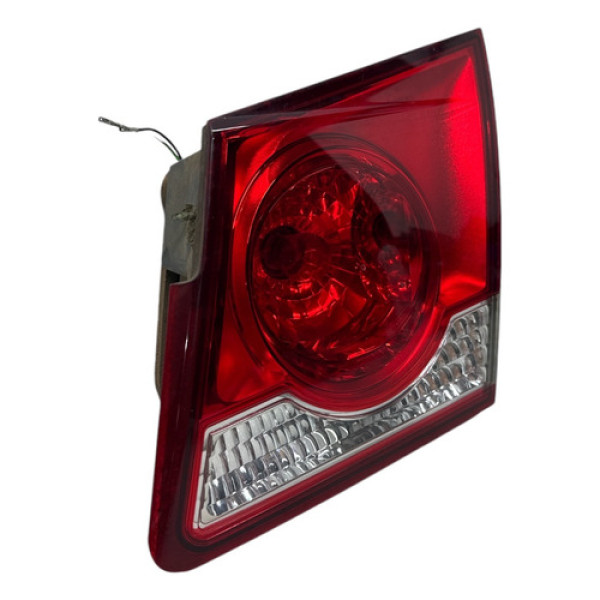 Lanterna Traseira Tampa Direita Cruze Sedan Até 2016 Direito/passageiro