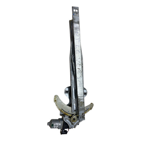 Máquina De Vidro Com Motor Nissan Versa Dianteiro Esquerdo