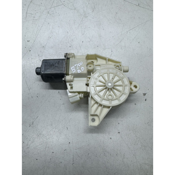 Motor Vidro Elétrico Dianteiro Direito B200 2013 A 2016