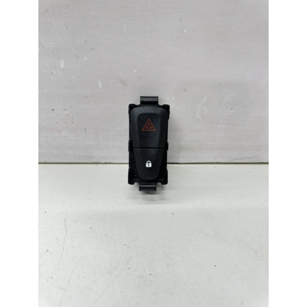 Botão Pisca Alerta Trava Destrava Renault Sandero 2014 A 19