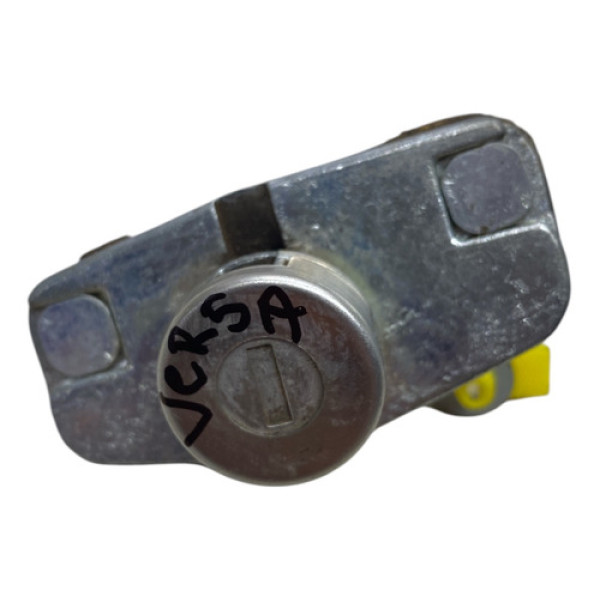 Miolo Da Tampa Traseira Nissan Versa Até 2021