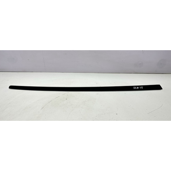 Acabamento Moldura Parabrisa Esquerdo Audi Q3 2020 83a854327