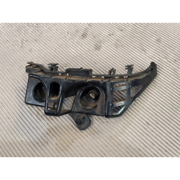 Guia Parachoque Traseiro Direito Mercedes Gla