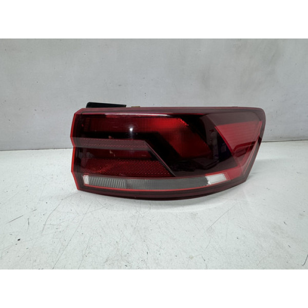 Lanterna Traseira Direita Volkswagen  Virtus Até 22