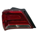 Lanterna Traseira Esquerda Chevrolet Onix Fase 2  Esquerdo/motorista Vermelho