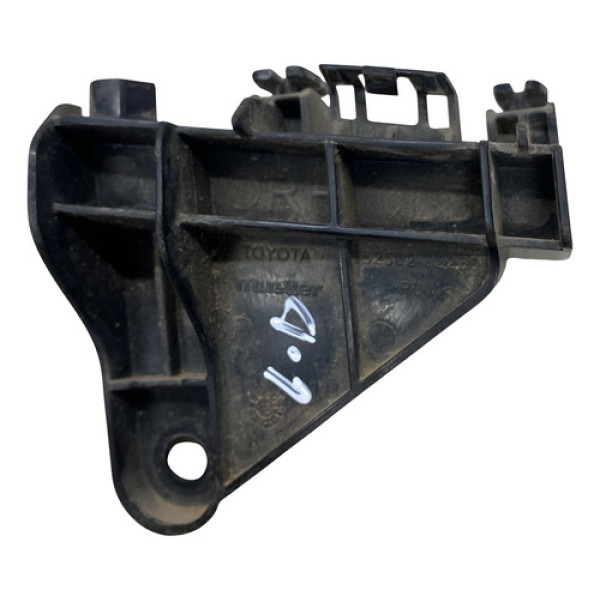 Guia Pára-choque Traseiro Esquerdo Toyota Corolla 2015/16