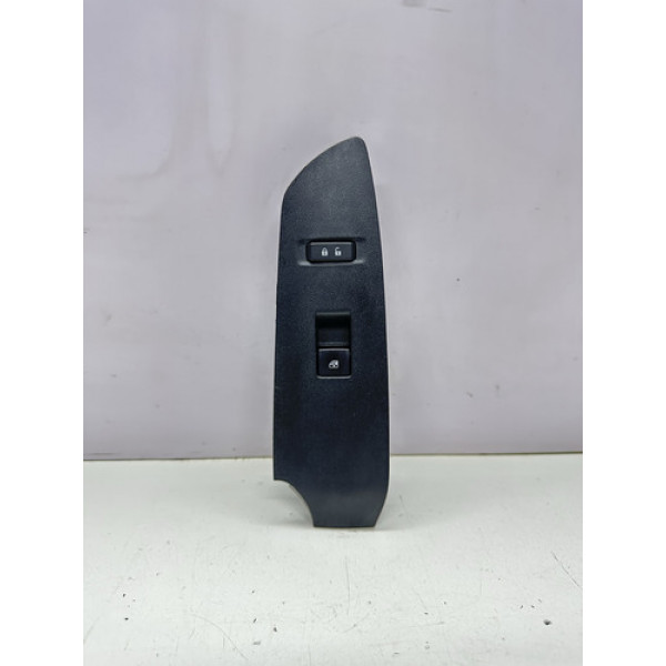 Botao Vidro Eletrico Direito Chevrolet Tracker 2017/18