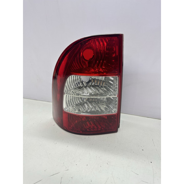Lanterna Traseira Esquerda Fiat Strada 07/11 Original Usada Vermelho/branco